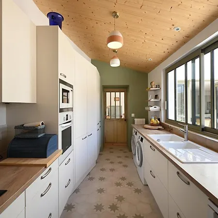 Maison De Charme Renovee Avec Jardin Clos, Ideale Pour Familles, - Fr-1-434-112 Semesterbostad *
