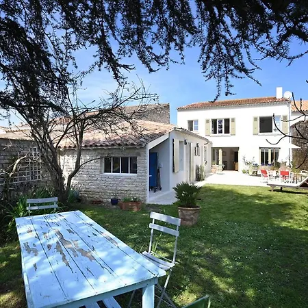 Semesterbostad Maison De Charme Renovee Avec Jardin Clos, Ideale Pour Familles, - Fr-1-434-112 Le Bois-Plage-en-Ré